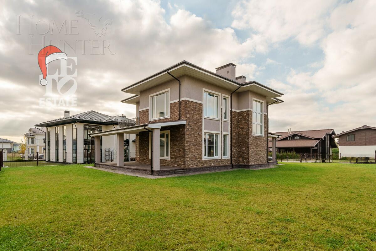 2-этажный коттедж 307 м² с отделкой