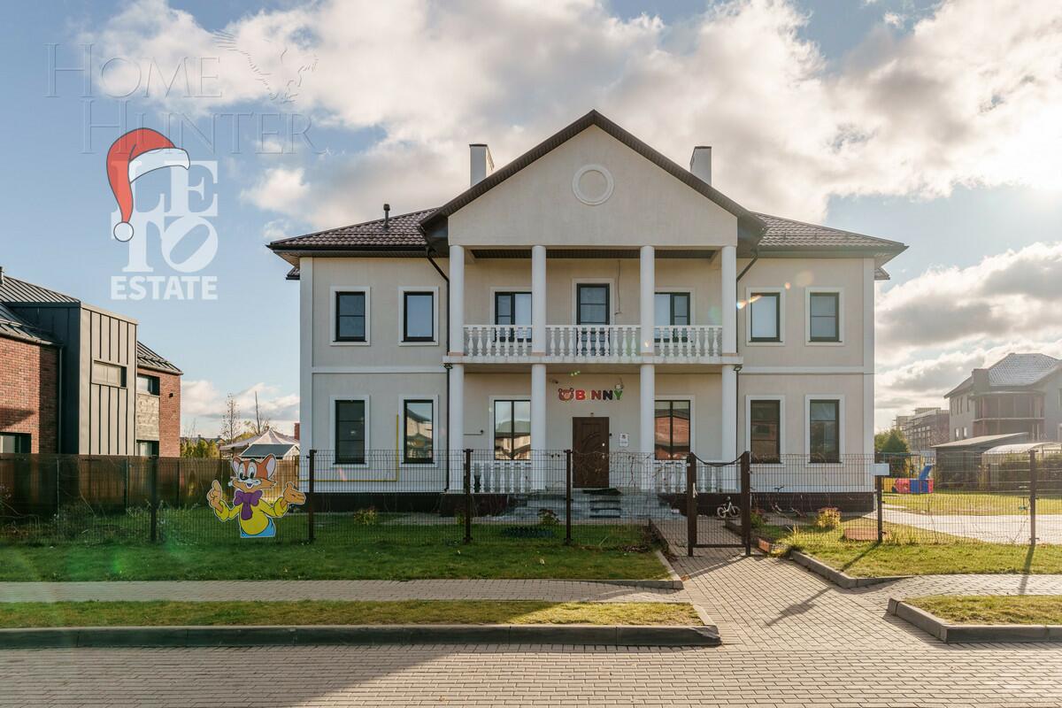 2-этажный коттедж 400 м² с отделкой