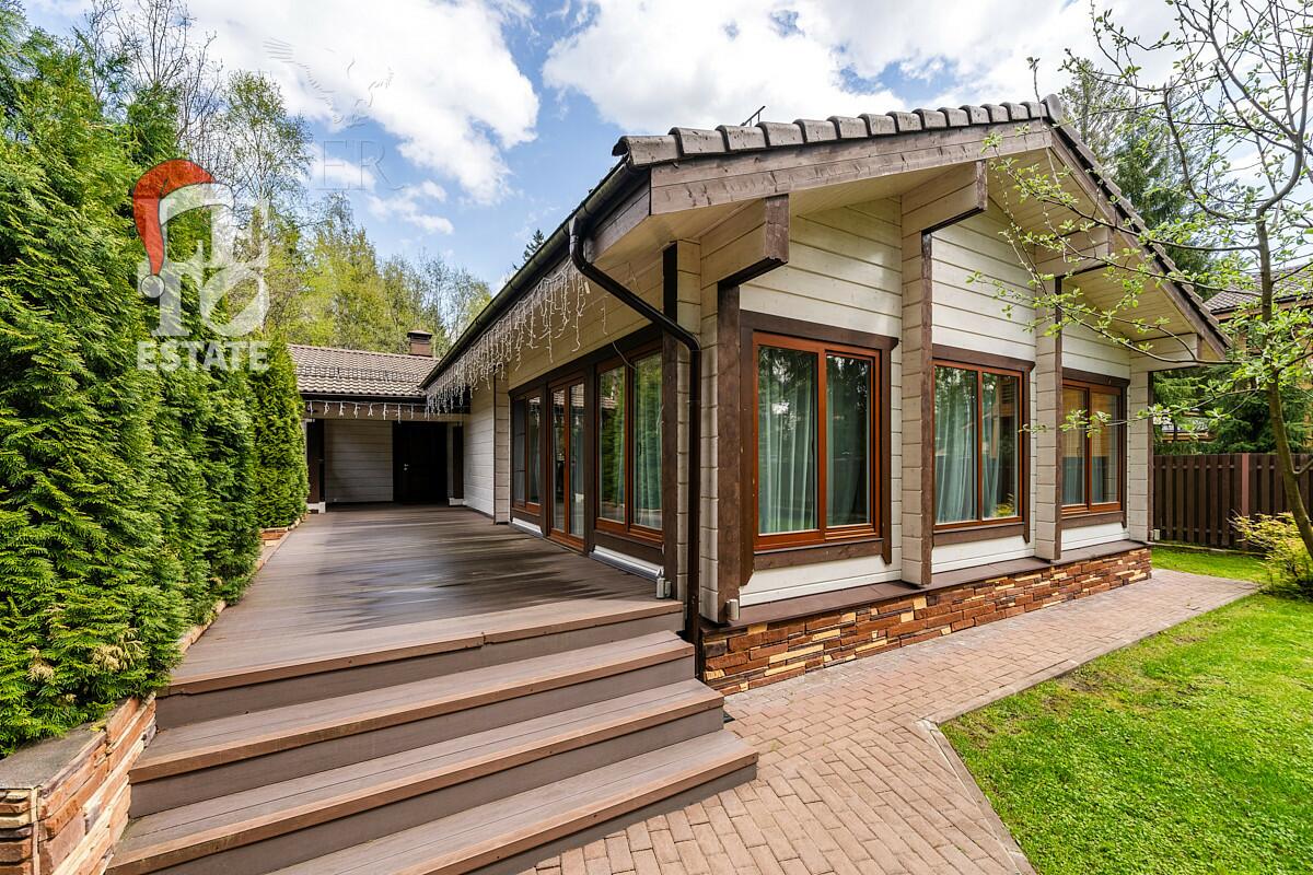 2-этажный коттедж 420 м² с отделкой