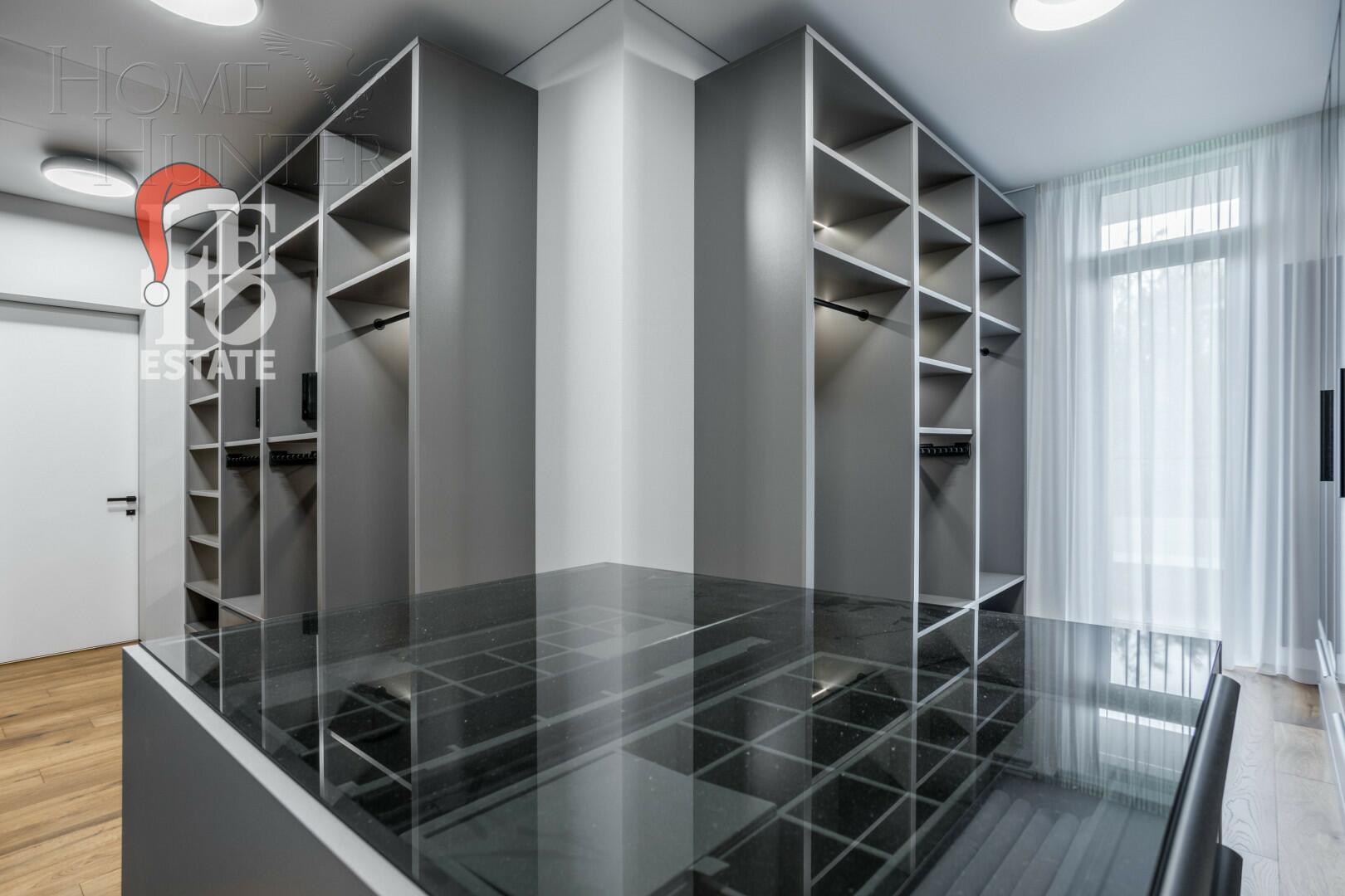 2-этажный коттедж 604 м² с отделкой