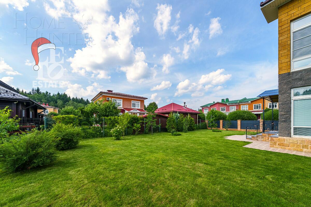 3-этажный коттедж 500 м² с отделкой