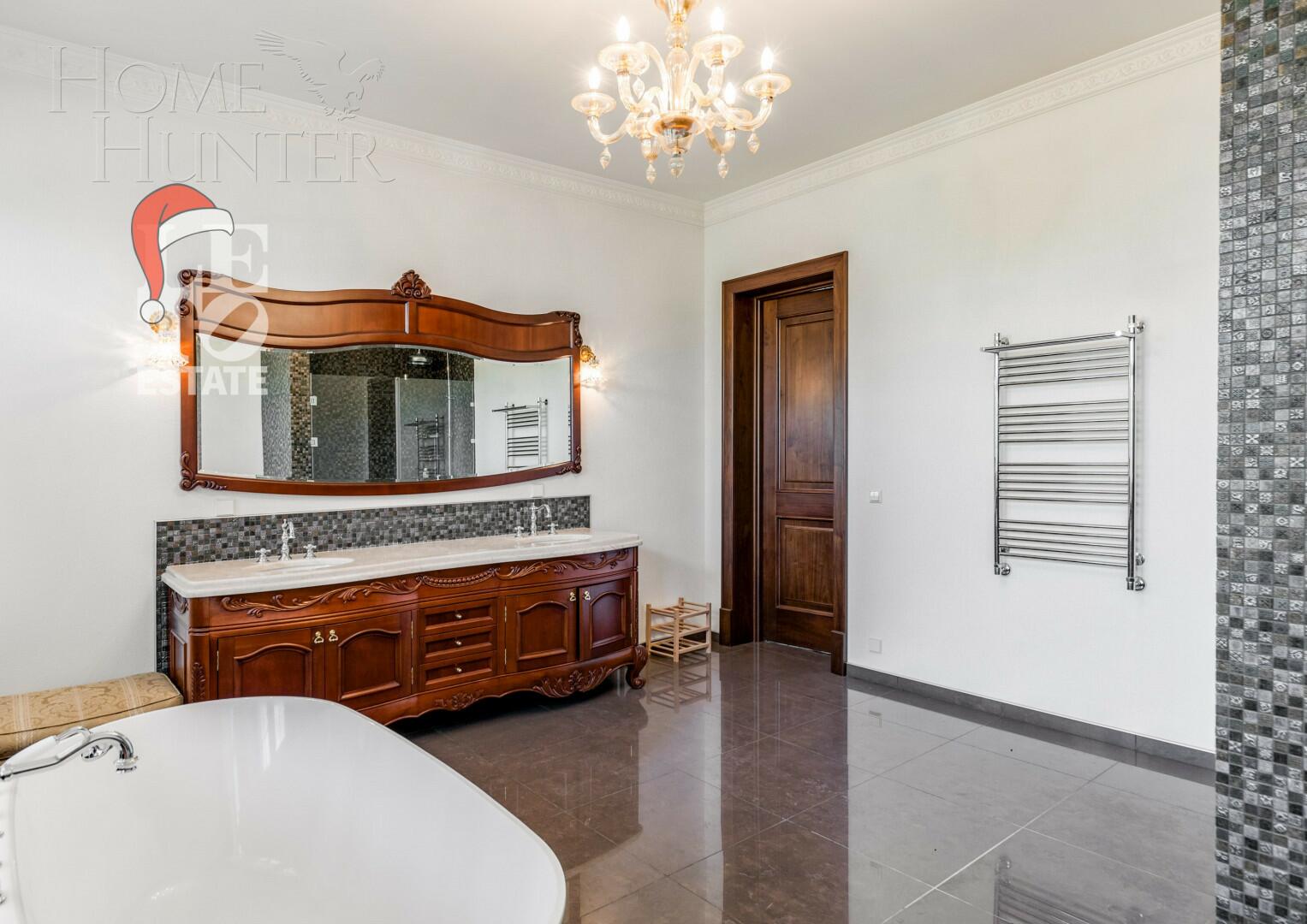 2-этажный коттедж 817 м² с отделкой