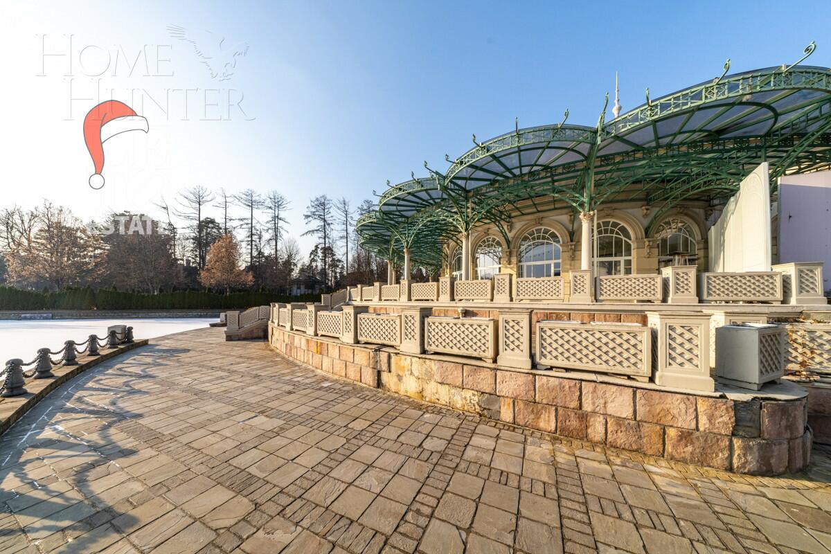 4-этажный таунхаус 395 м² без отделки