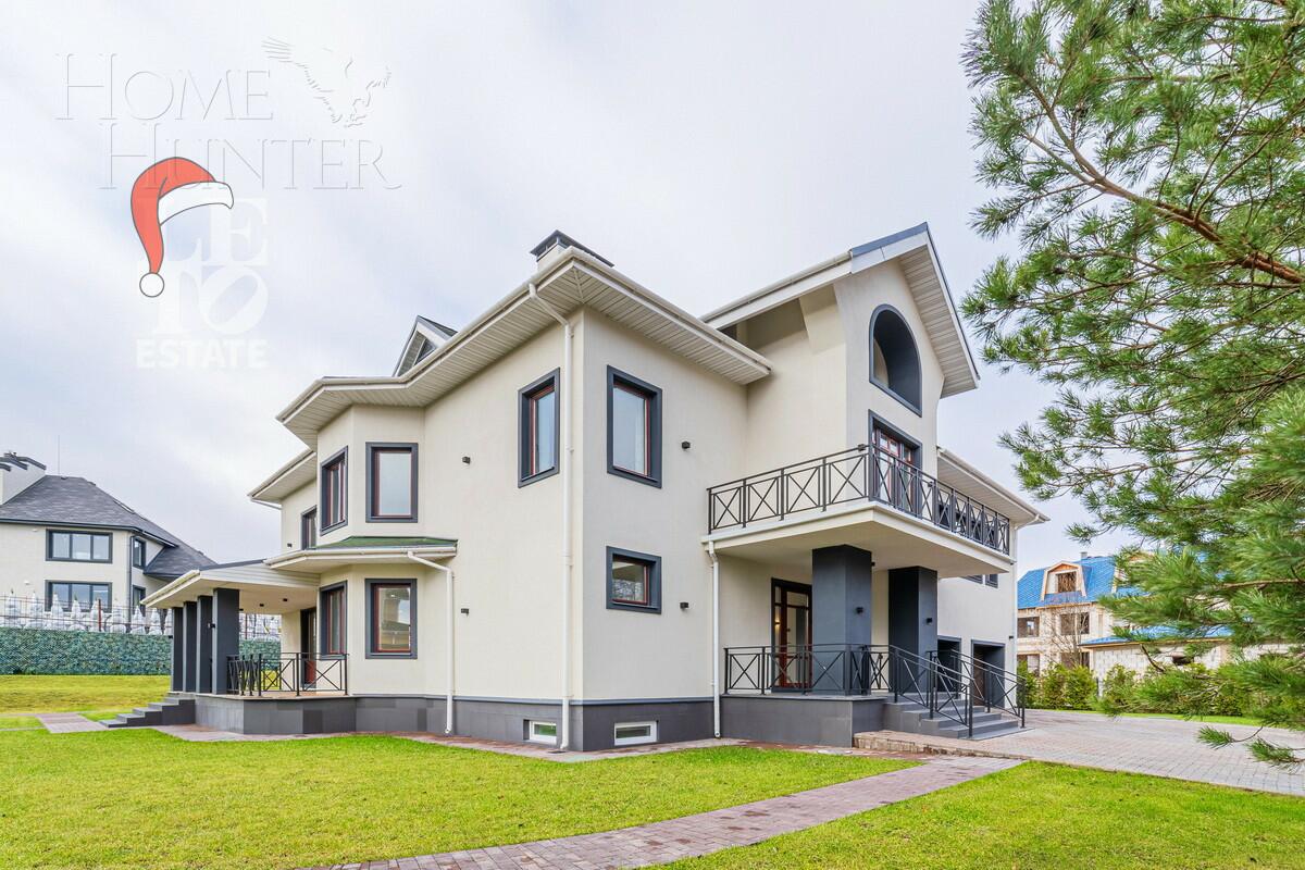 2-этажный коттедж 693 м² с отделкой