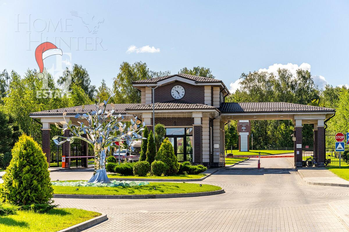 2-этажный коттедж 241 м² с отделкой