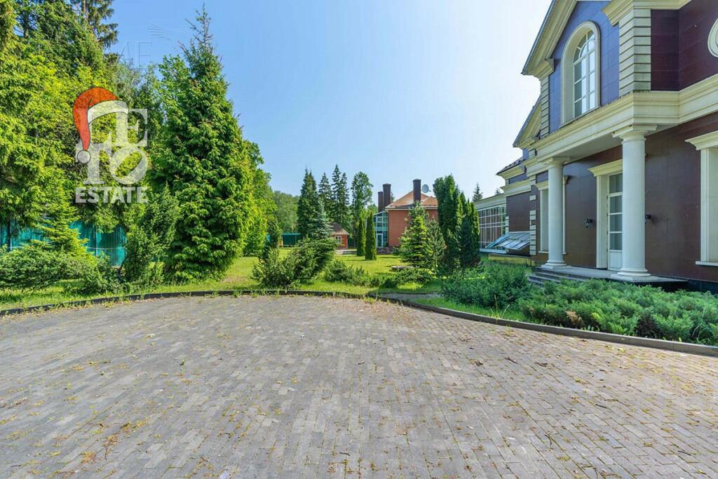 2-этажный коттедж 3 817 м² с отделкой