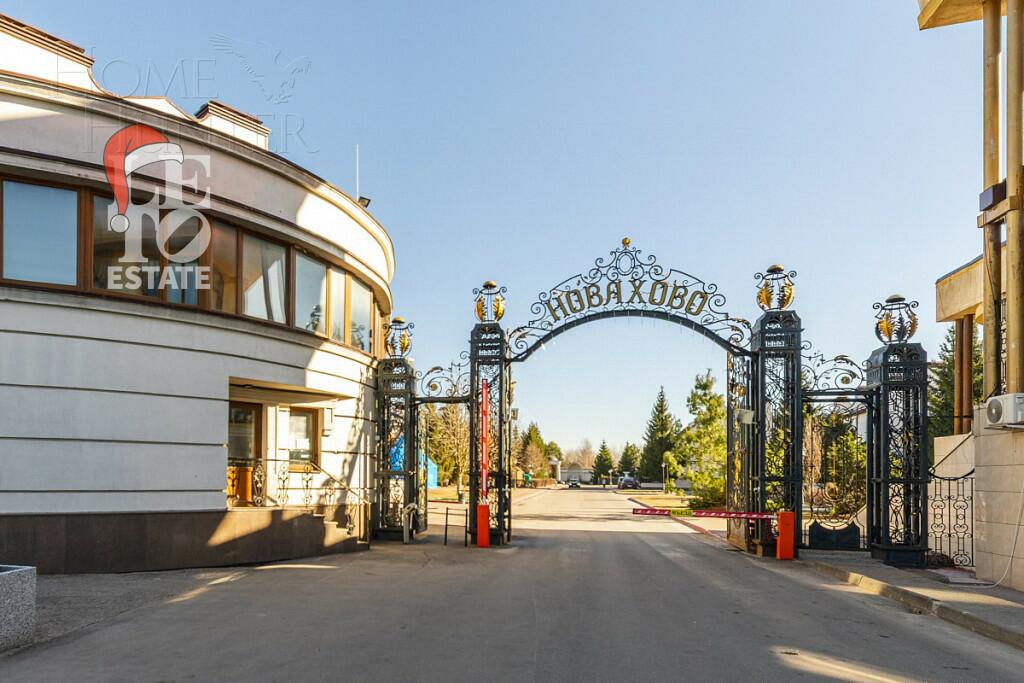 2-этажный коттедж 600 м² без отделки