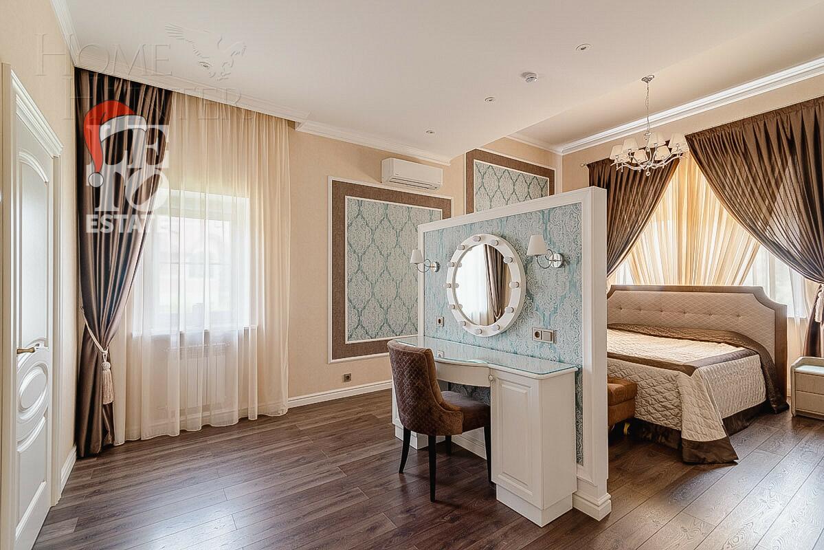 2-этажный коттедж 700 м² с отделкой