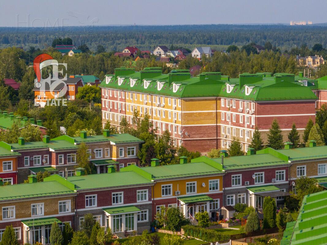 3-этажный коттедж 500 м² с отделкой