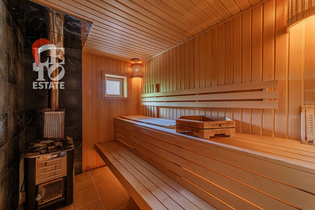 2-этажный коттедж 250.6 м² с отделкой