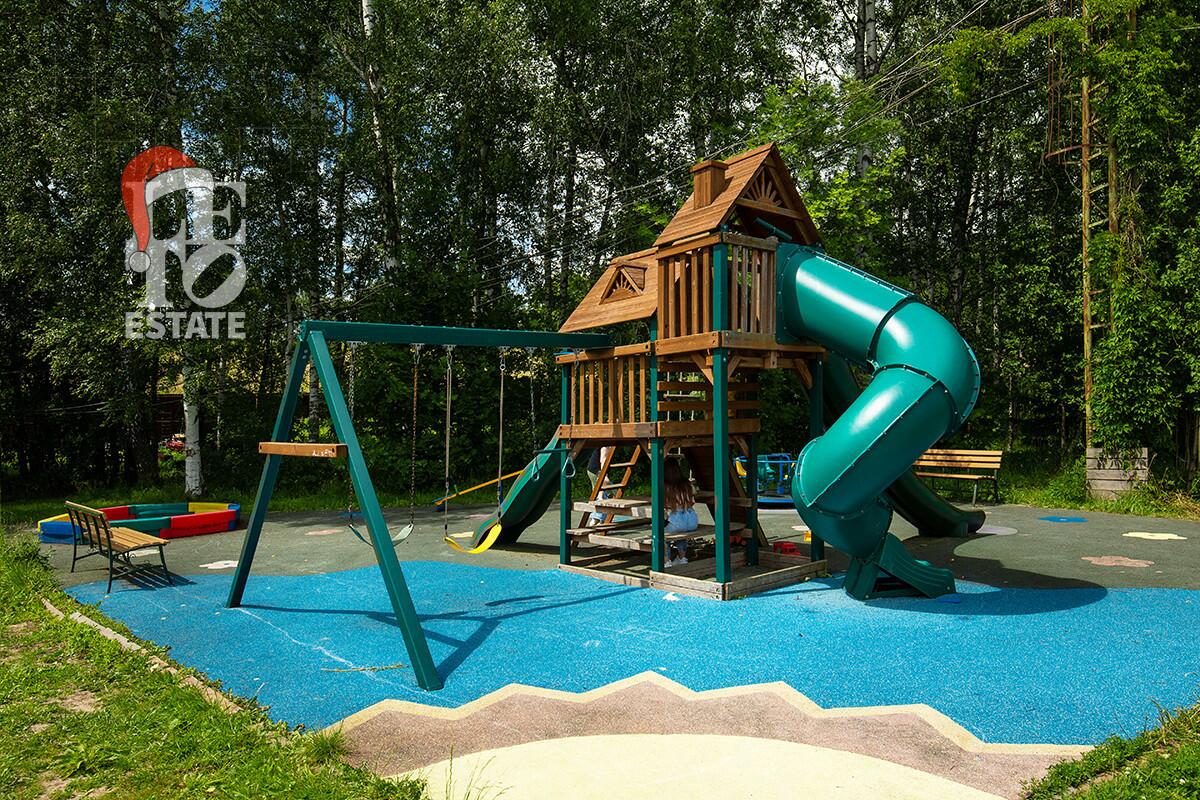 Участок 32.8 сот. в охраняемом поселке