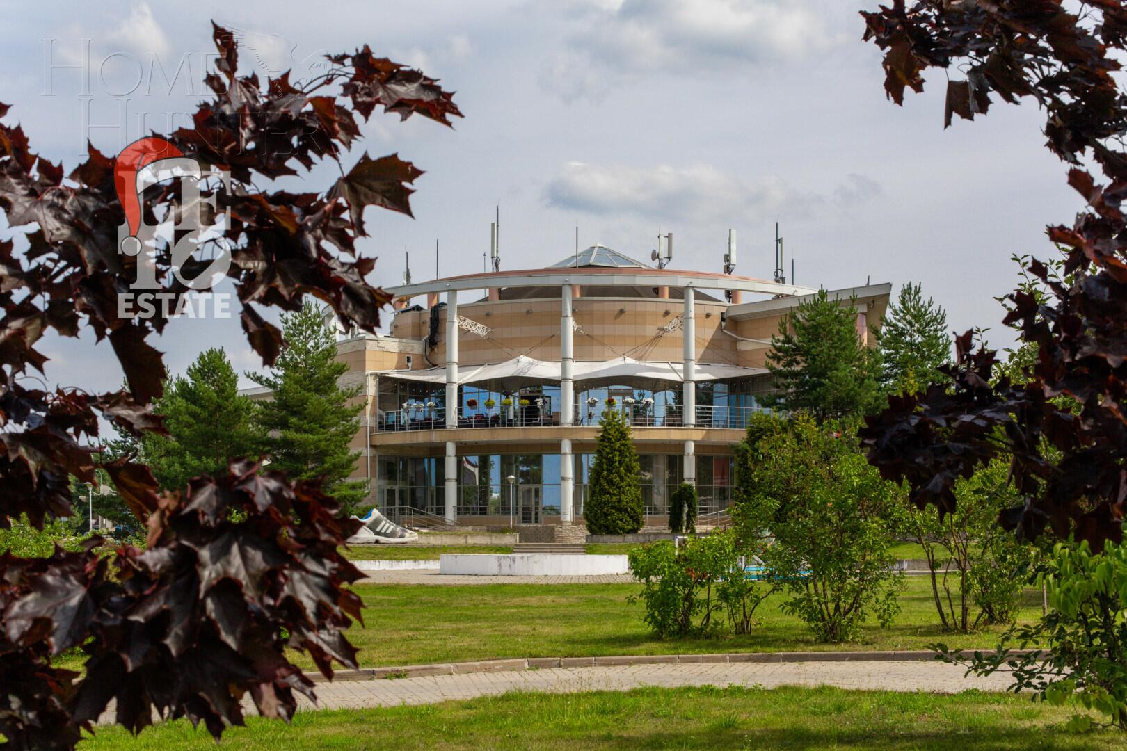 2-этажный коттедж 747 м² с отделкой