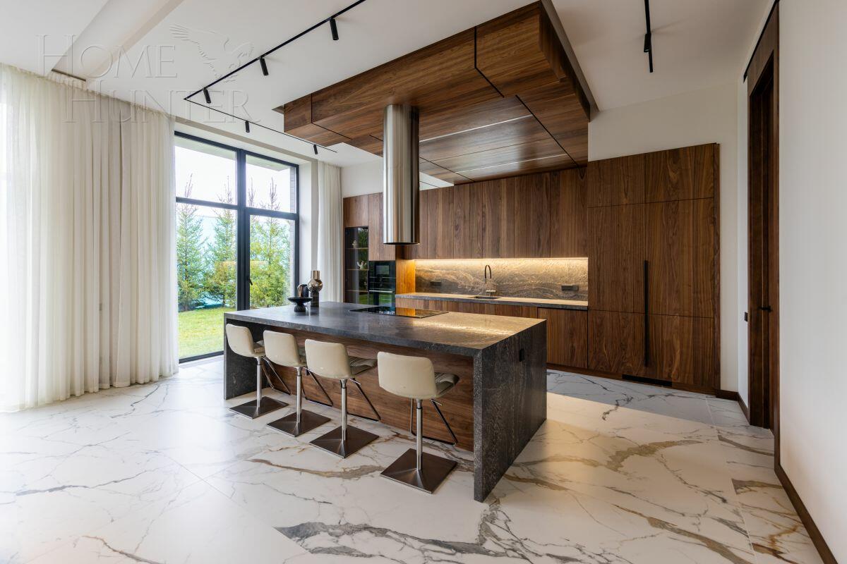 2-этажный коттедж 470 м² с отделкой