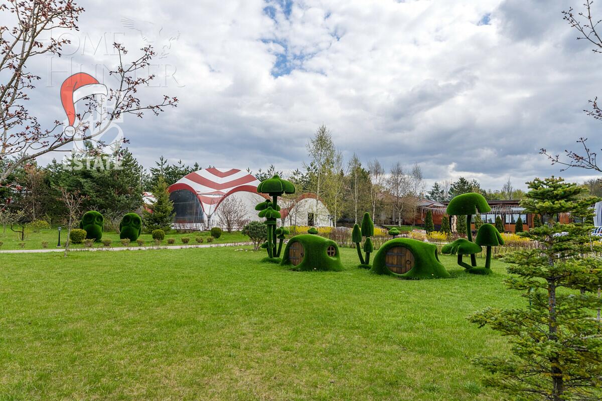 2-этажный коттедж 340 м² с отделкой