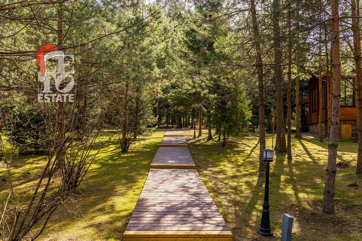 2-этажный коттедж 219 м² с отделкой