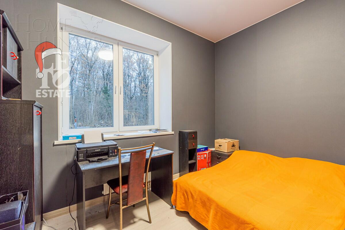 2-этажный коттедж 250 м² с отделкой