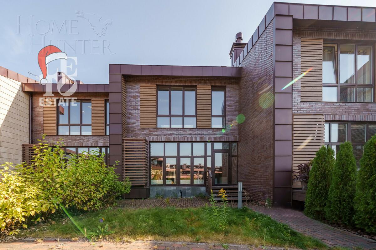 2-этажный таунхаус 270 м² без отделки