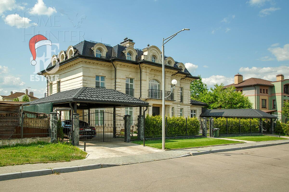 2-этажный коттедж 1 200 м² с отделкой