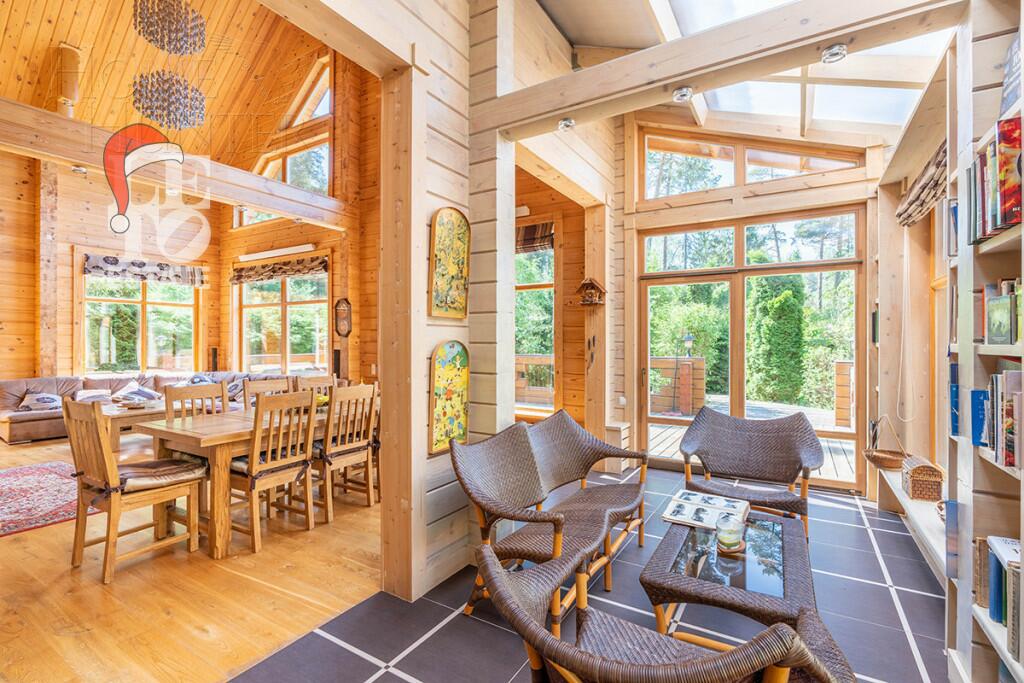 2-этажный коттедж 400 м² с отделкой