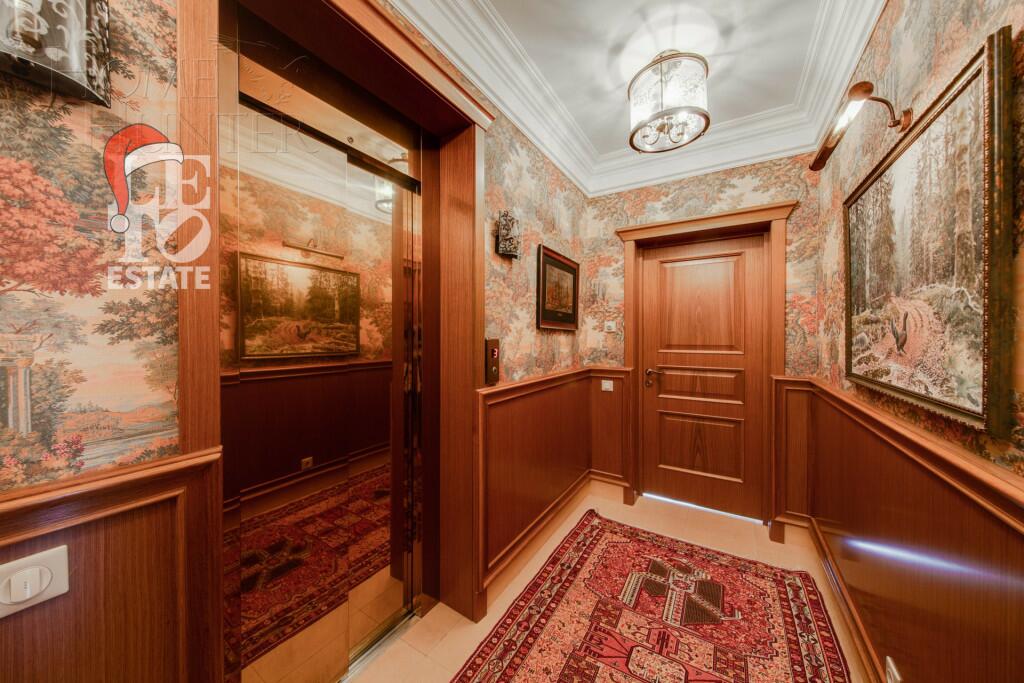 3-этажный коттедж 553.6 м² с отделкой