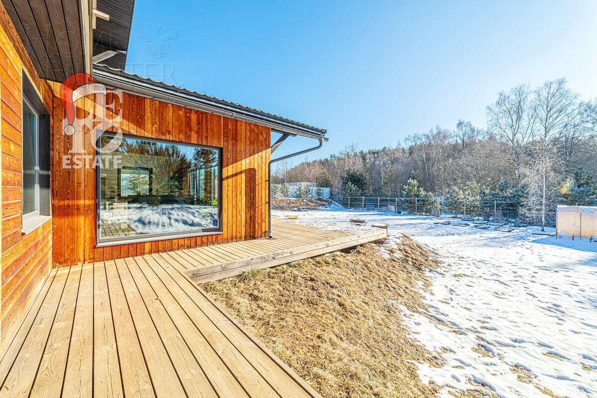 2-этажный коттедж 220 м² с отделкой