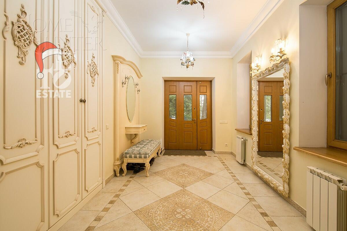 2-этажный коттедж 1 025 м² с отделкой