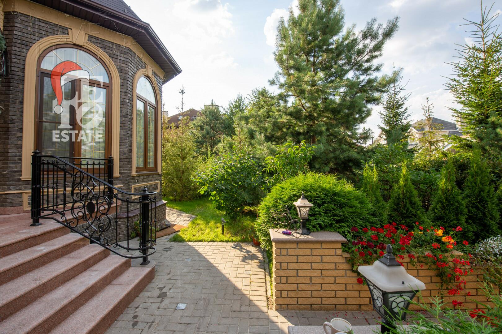 2-этажный коттедж 524 м² с отделкой