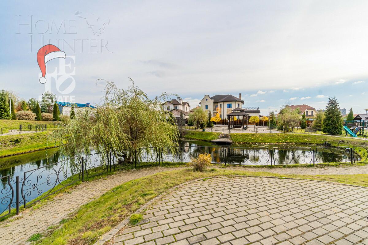 2-этажный коттедж 460 м² без отделки