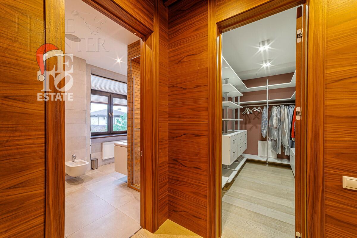 2-этажный коттедж 520 м² с отделкой