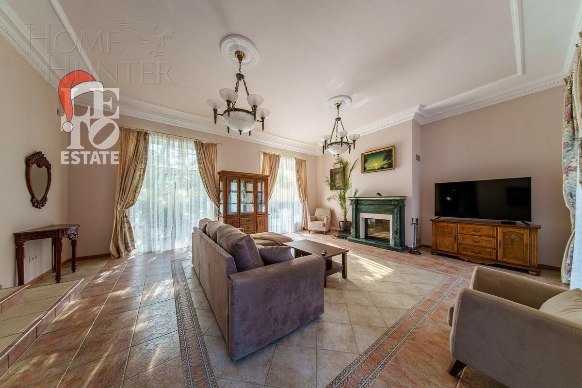 3-этажный коттедж 475 м² с отделкой