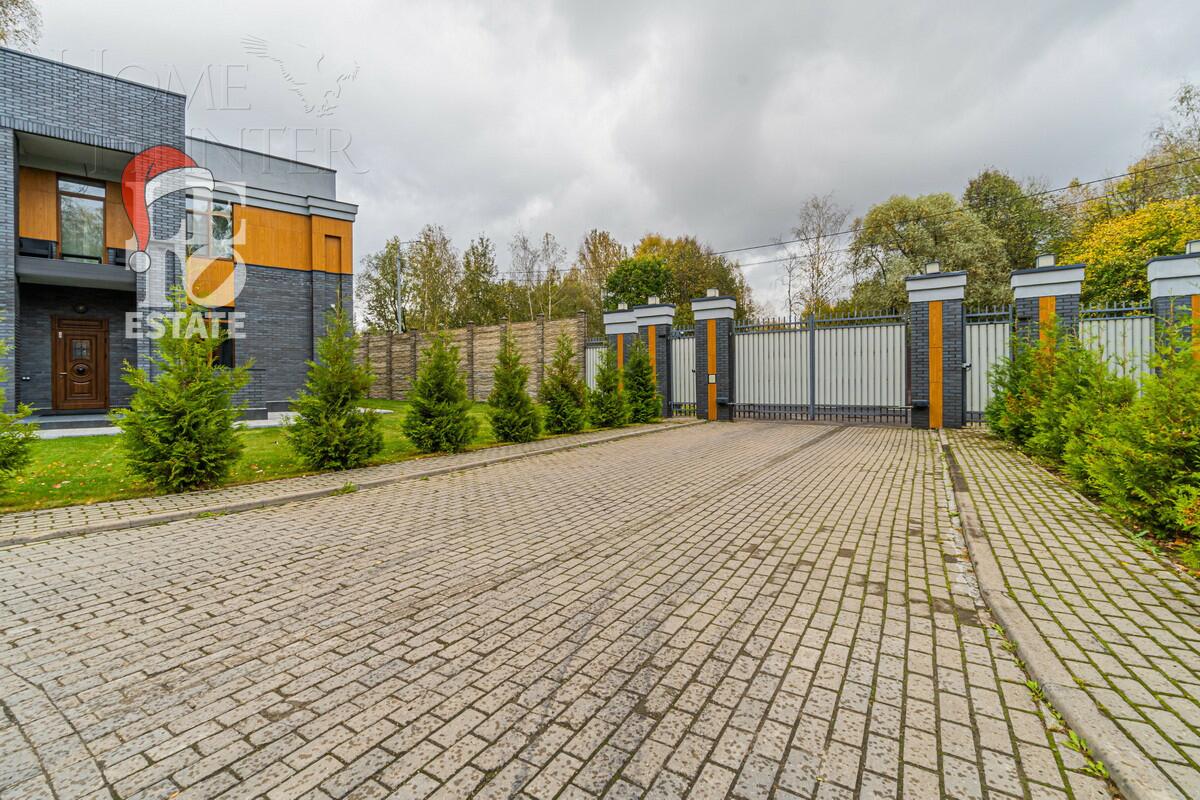 2-этажный коттедж 265 м² без отделки