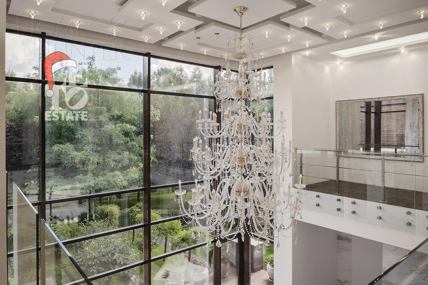 2-этажный коттедж 1 200 м² с отделкой