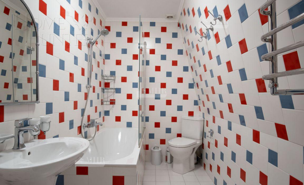 КОТТЕДЖ 1 000 м² с отделкой