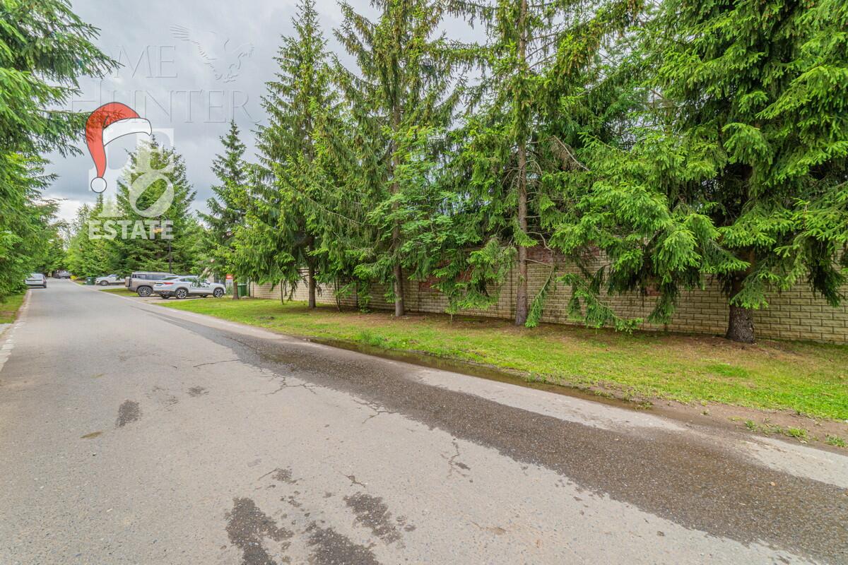 Участок 27 сот. в охраняемом поселке