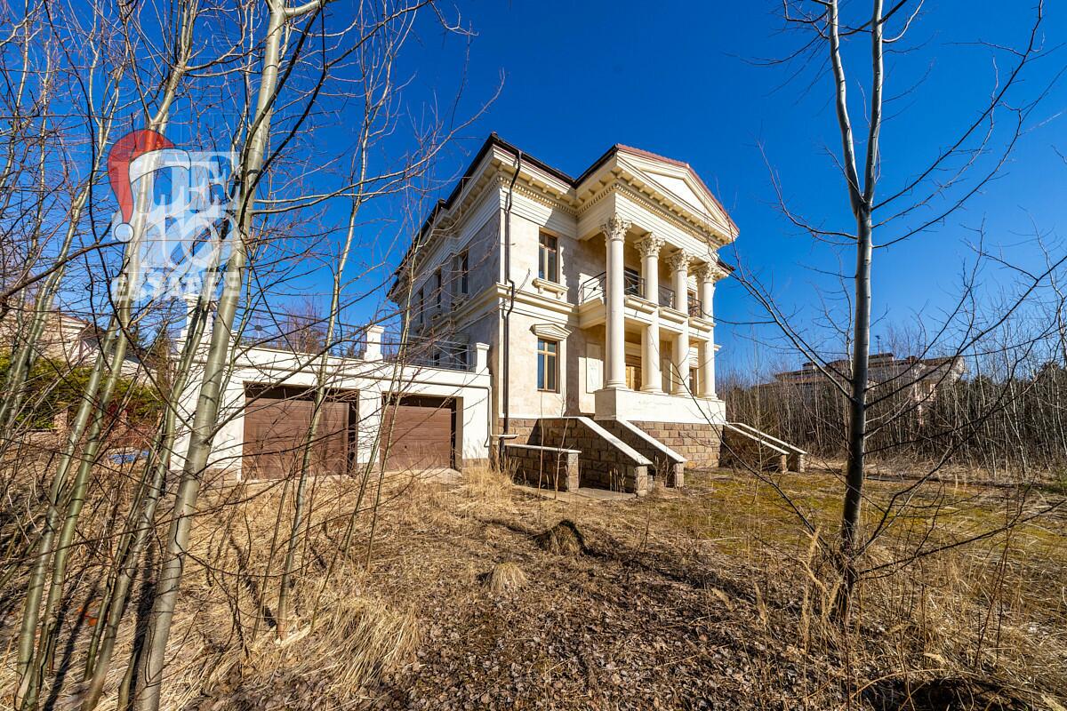 2-этажный коттедж 680 м² без отделки