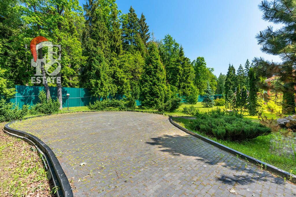 2-этажный коттедж 3 817 м² с отделкой