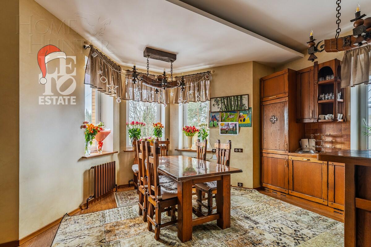 2-этажный коттедж 554 м² с отделкой