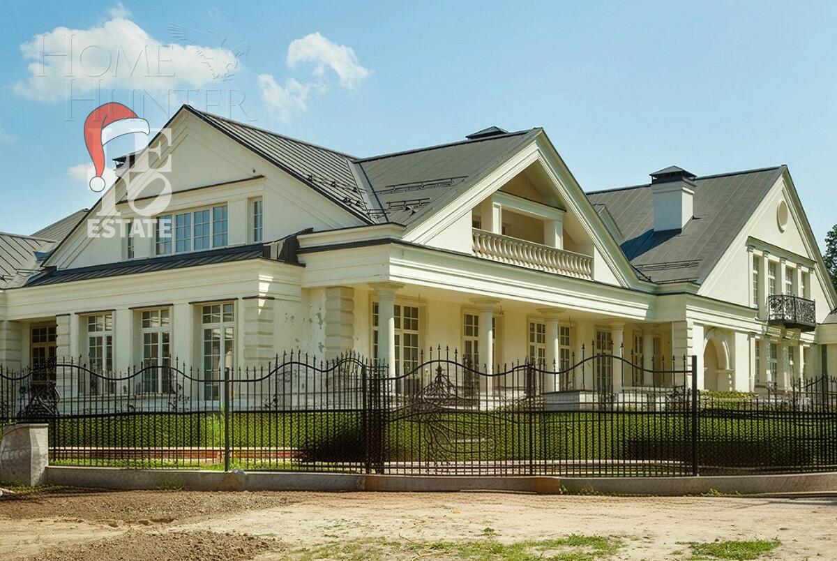 2-этажный коттедж 1 569 м² без отделки