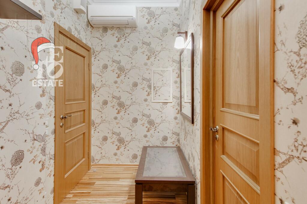 3-этажный коттедж 553.6 м² с отделкой