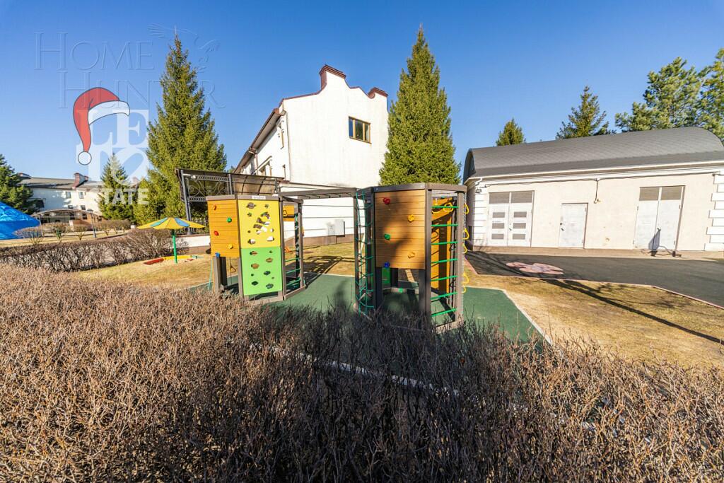 2-этажный коттедж 600 м² без отделки