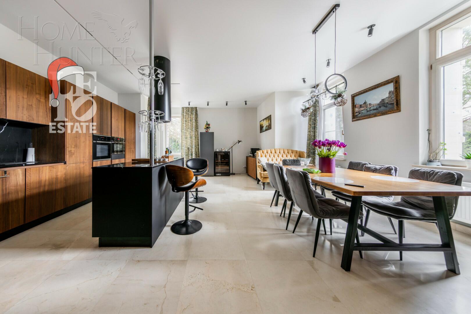 2-этажный коттедж 810 м² с отделкой