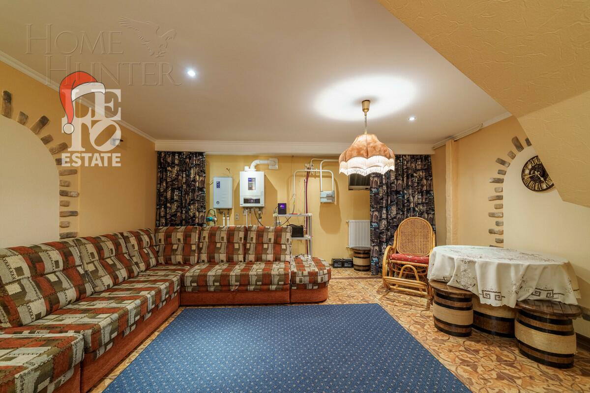 2-этажный таунхаус 428 м² с отделкой