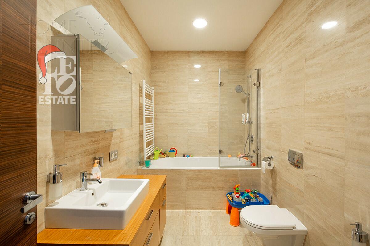 1-этажный коттедж 650 м² с отделкой