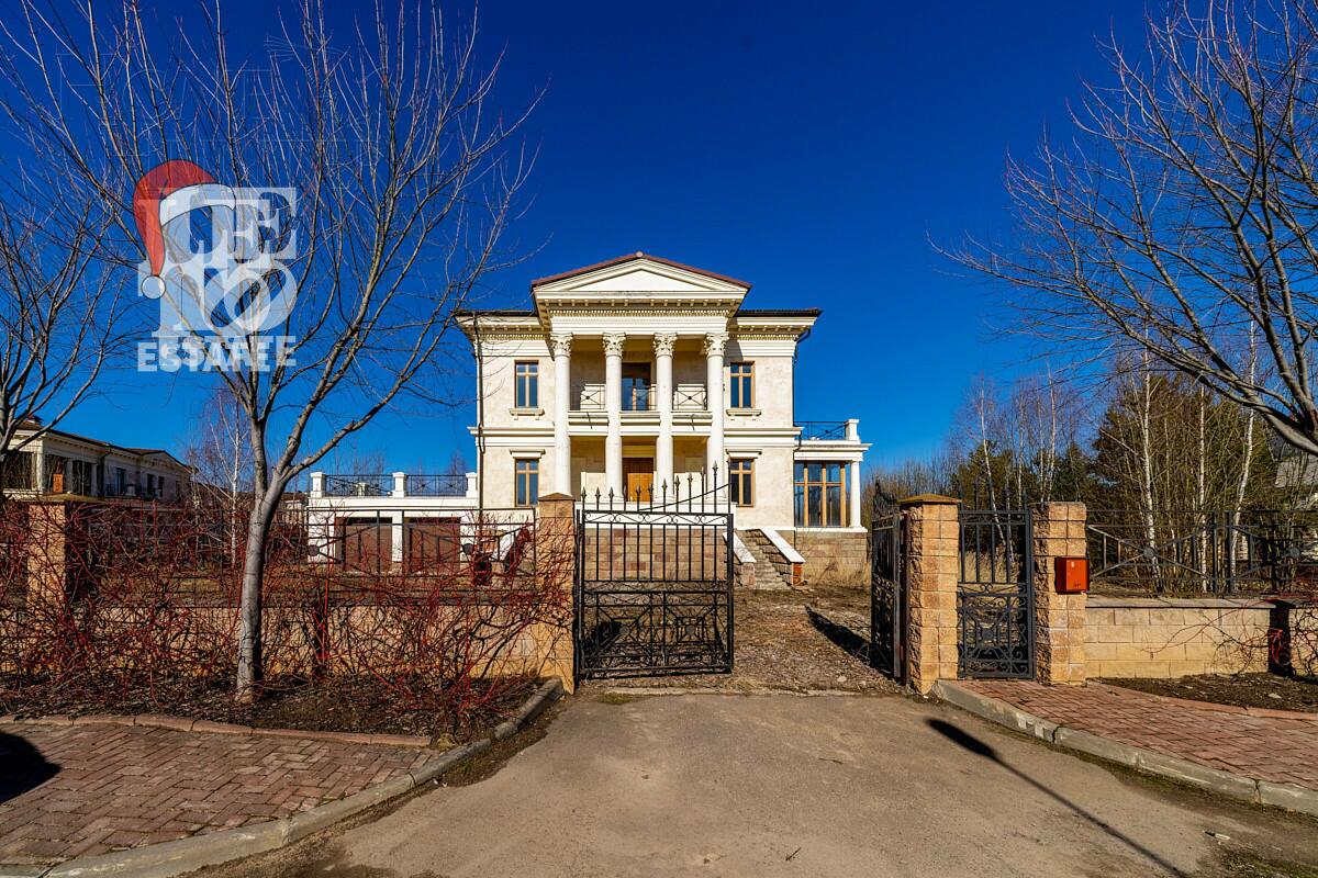 2-этажный коттедж 680 м² без отделки