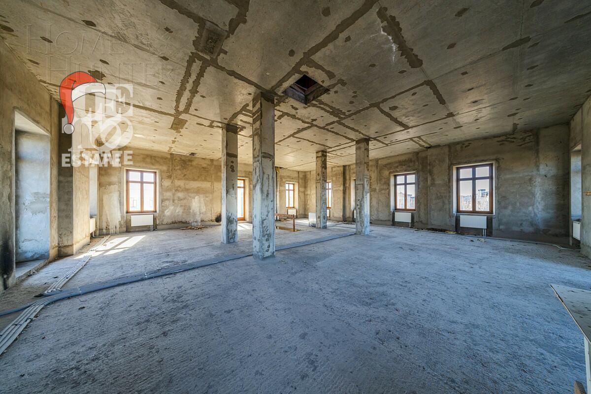 2-этажный коттедж 680 м² без отделки