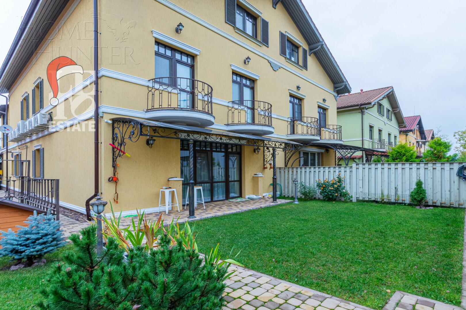 2-этажный таунхаус 251.7 м² с отделкой