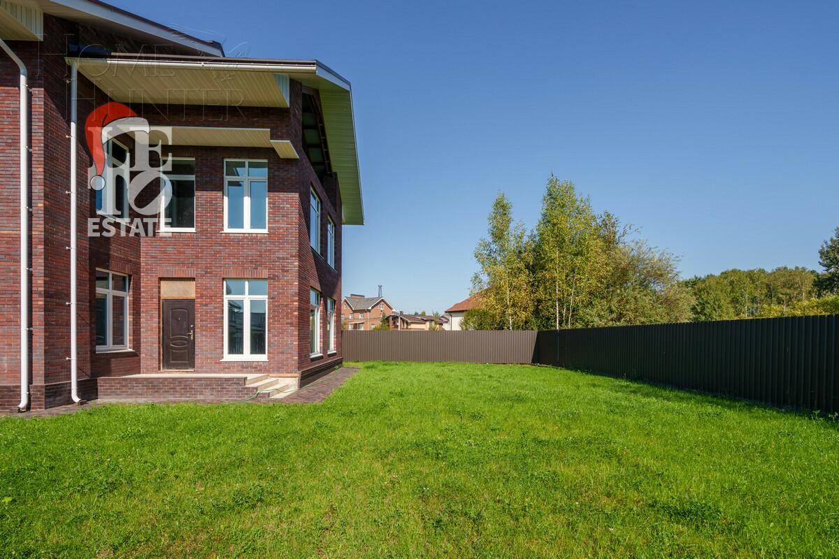 2-этажный коттедж 500 м² без отделки