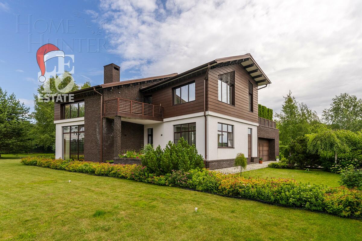 2-этажный коттедж 535 м² с отделкой