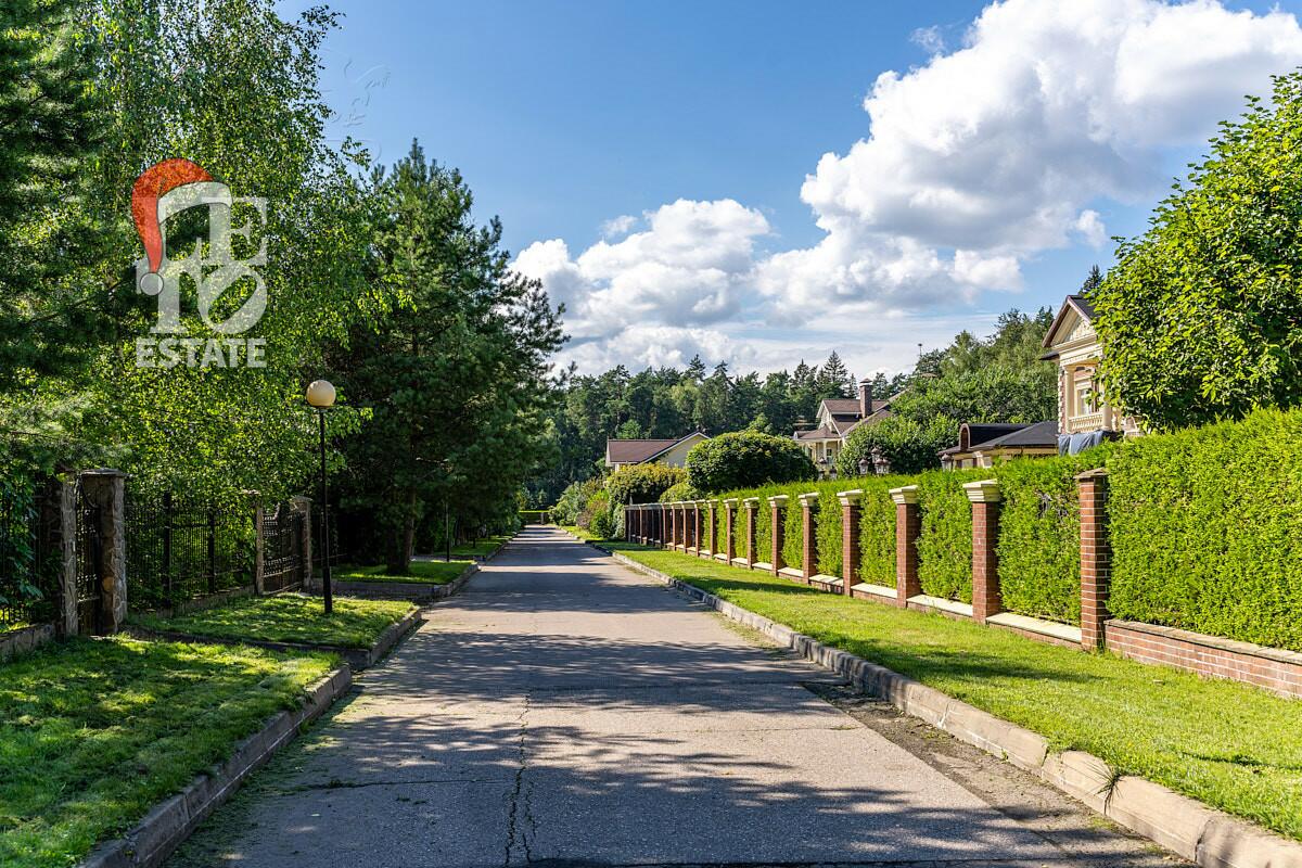 2-этажный коттедж 700 м² с отделкой