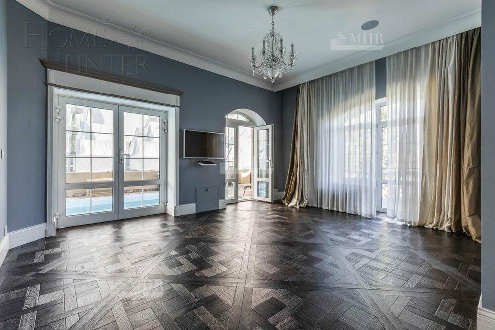 КОТТЕДЖ 1 000 м² с отделкой